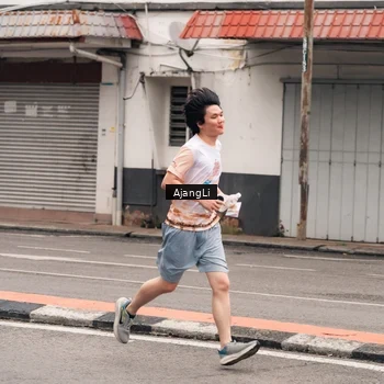 Runner Photo 8660414
