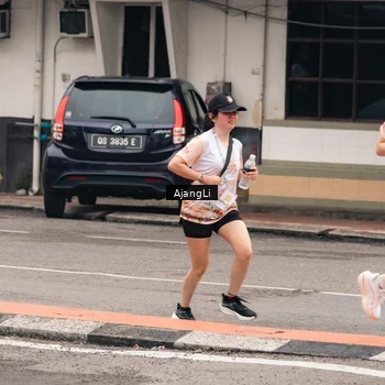 Runner Photo 8660415