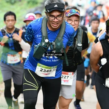 Runner Photo 8660493