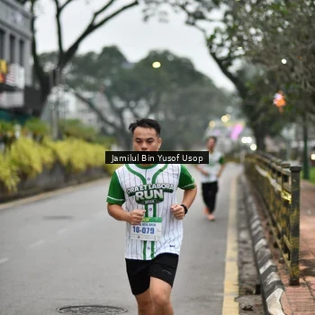Runner Photo 8660824