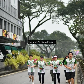 Runner Photo 8660837
