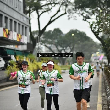 Runner Photo 8660854