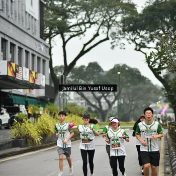 Runner Photo 8660857