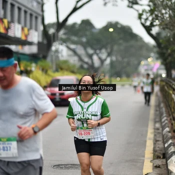 Runner Photo 8660889