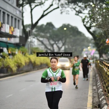 Runner Photo 8660915
