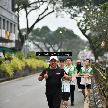 Runner Photo 8660929