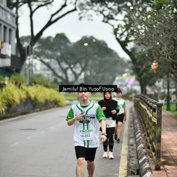 Runner Photo 8660993