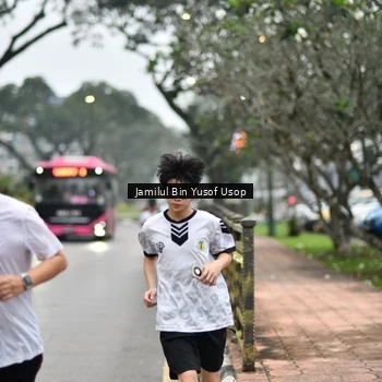 Runner Photo 8661107