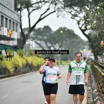 Runner Photo 8661115