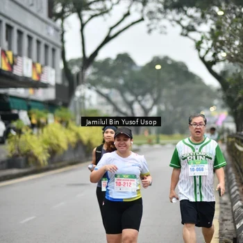 Runner Photo 8661124