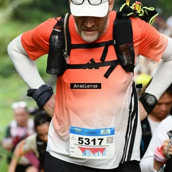 Runner Photo 8661875