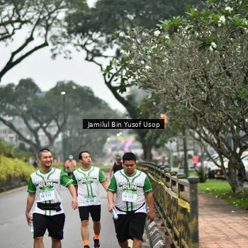 Runner Photo 8662278