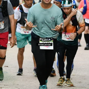 Runner Photo 8662439