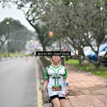 Runner Photo 8662474