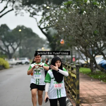 Runner Photo 8662521