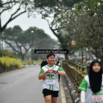 Runner Photo 8662533