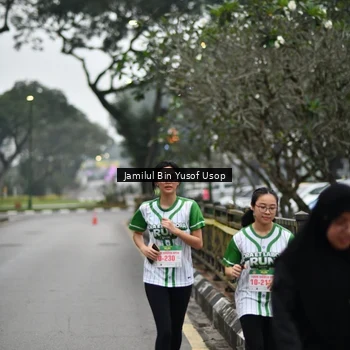 Runner Photo 8662555