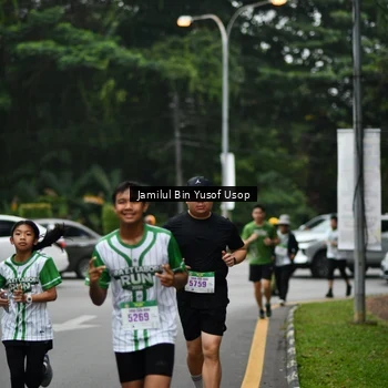 Runner Photo 8662572