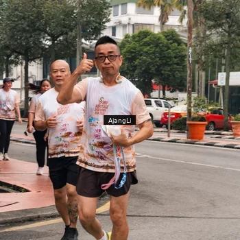 Runner Photo 8663096