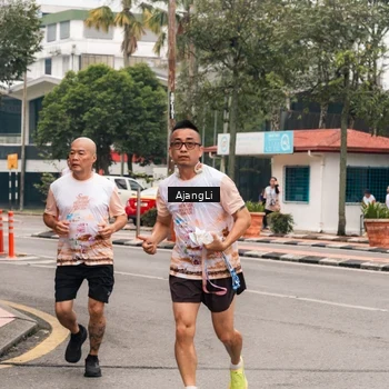 Runner Photo 8663098