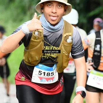 Runner Photo 8663301