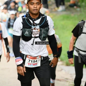 Runner Photo 8663306