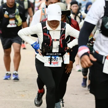 Runner Photo 8663317