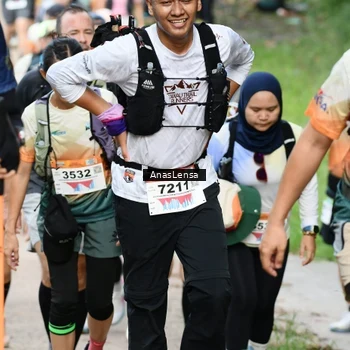 Runner Photo 8663355