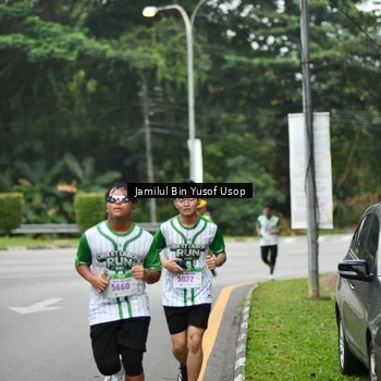 Runner Photo 8663561