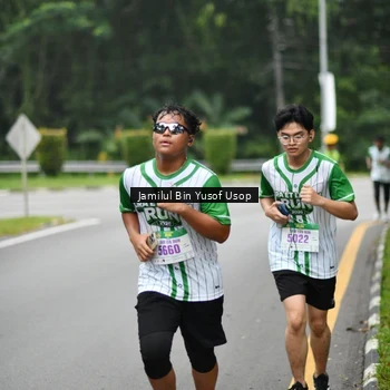 Runner Photo 8663564