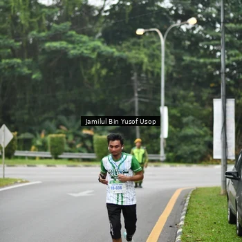 Runner Photo 8663572