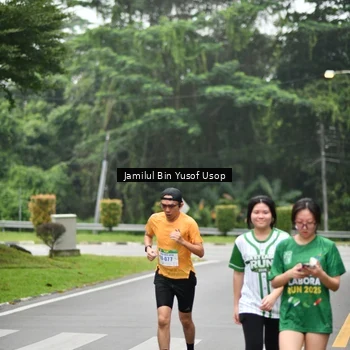 Runner Photo 8663694