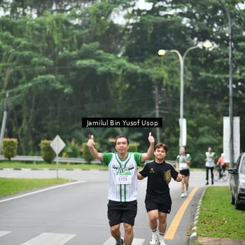 Runner Photo 8663711