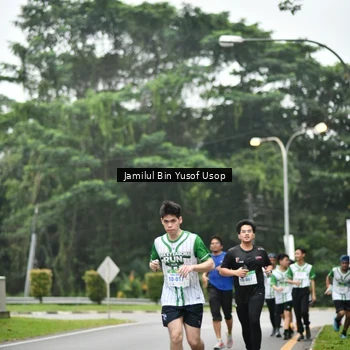 Runner Photo 8663748