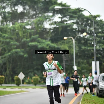 Runner Photo 8663751