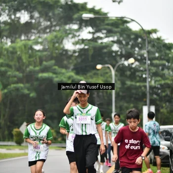 Runner Photo 8663800