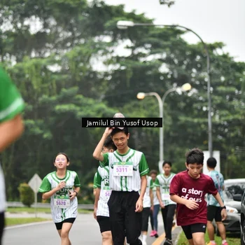 Runner Photo 8663804
