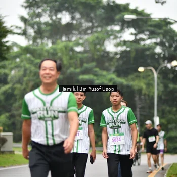Runner Photo 8663812