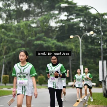 Runner Photo 8663887