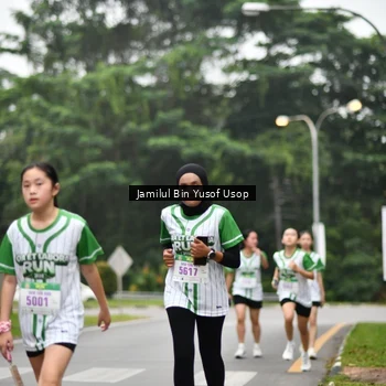 Runner Photo 8663891