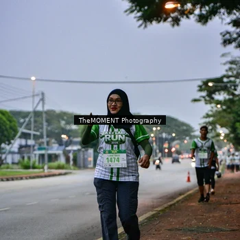 Runner Photo 8664001