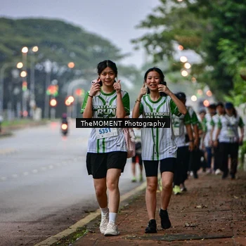 Runner Photo 8664022