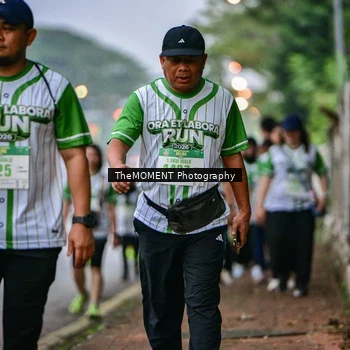 Runner Photo 8664037