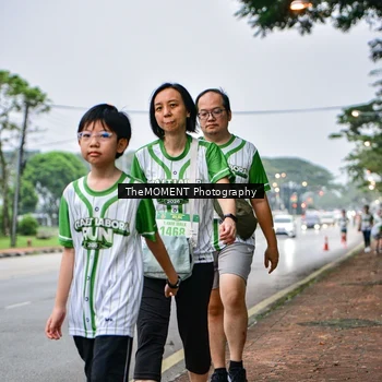 Runner Photo 8664082