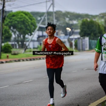 Runner Photo 8664101