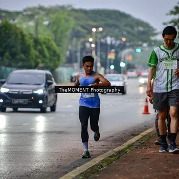Runner Photo 8664111