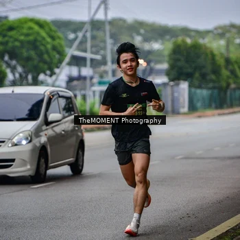 Runner Photo 8664189