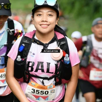 Runner Photo 8664204