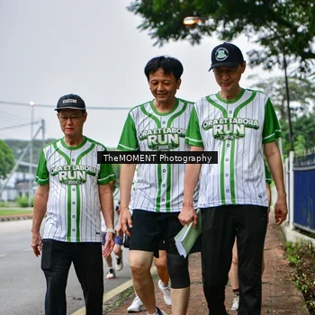 Runner Photo 8664215
