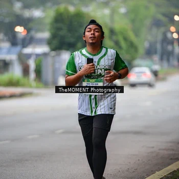 Runner Photo 8664292
